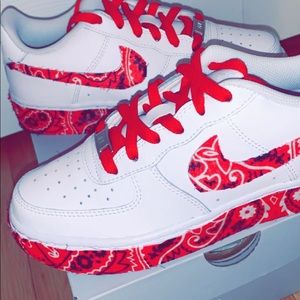 CUSTOM AF1’S